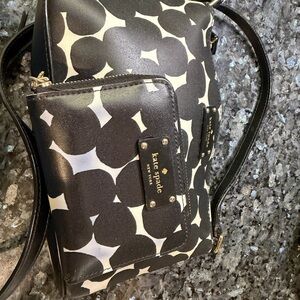 Kate Spade Black and Cream Crossbody Bag